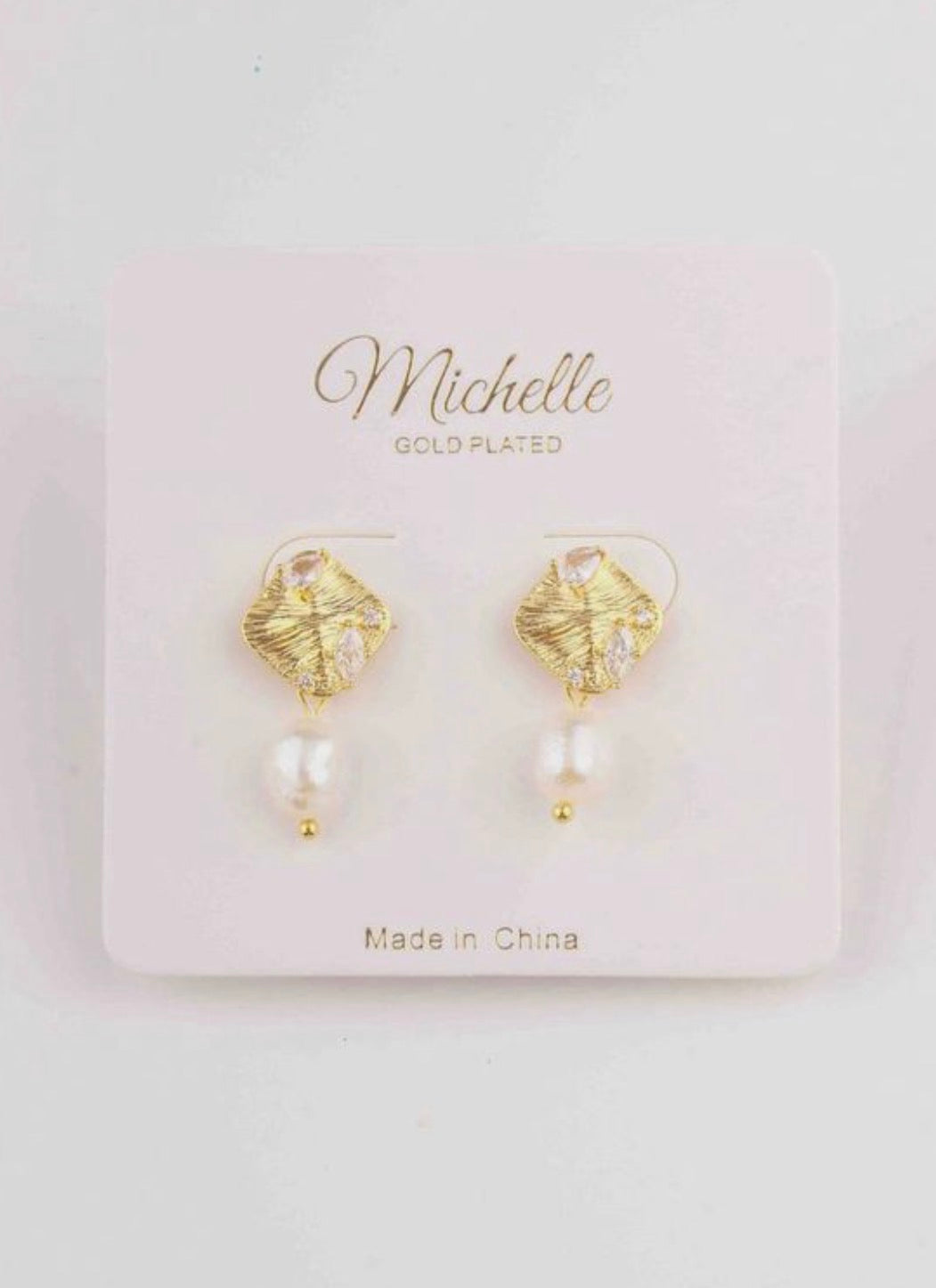 Fashion Gold Plated Pearl Earrings